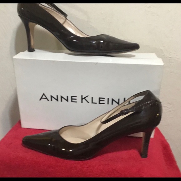 Anne Klein 9M Brown Leather Ankle Wrap Pumps EUC - Picture 8 of 8